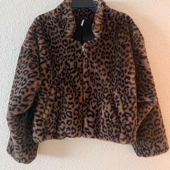 Free People Faux Fur Animal Print Boxy Jacket Oversized S - Picture 2 of 8